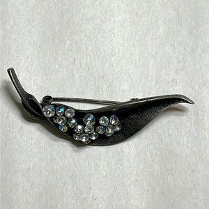 Elegant Etched‎ Pewter Rhinestone Brooch